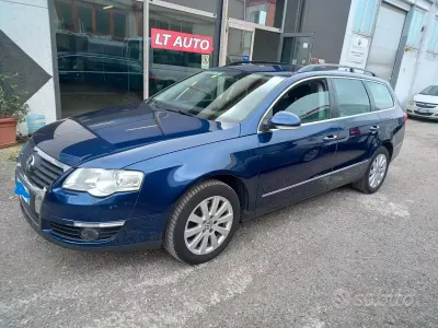 Usata VW Passat Comfortline 150 CV (110 kW) 2010 Bluazzurro Station wagon