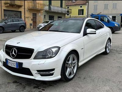 Usata Mercedes C250 Avantgarde 204 CV (150 kW) 2012 Bianco Coupé