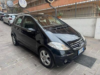 Nero Usata 2005 Mercedes A180 Avantgarde Edition Berlina | 950 € (Cara)