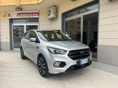 Occasion Ford Kuga ST-Line 150 ch (110 kW) 2019 Argent SUV