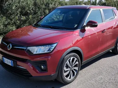 Usata SsangYong Tivoli 136 CV (100 kW) 2021 Marrone SUV