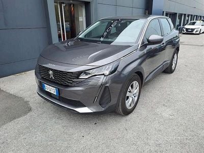 Usata Peugeot 3008 Business-Line 130 CV (95 kW) 2021 Grigio SUV