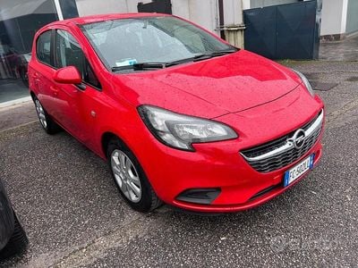 Usata Opel Corsa 2016 Rosso Utilitaria