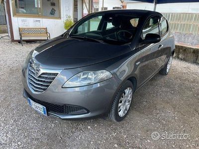 usata Lancia Ypsilon 1.3 MJT DIESEL 5 PORTE