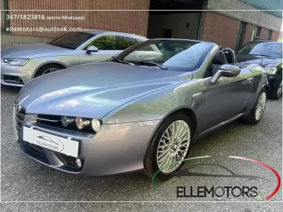 Usata Alfa Romeo Spider Exclusive 260 CV (191 kW) 2007 Grigio Cabrio