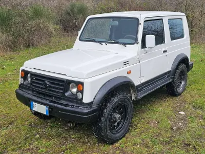 Second-hand Suzuki Samurai 63 CP (46 kW) 1999 Alb SUV