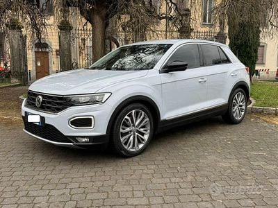 Usata VW T-Roc Advance 150 CV (110 kW) 2019 Bianco SUV