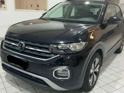 Usata VW T-Cross Style 110 CV (80 kW) 2022 Nero SUV