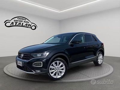 Usata VW T-Roc Advance 116 CV (85 kW) 2018 Nero SUV