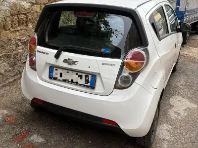 Begagnad Chevrolet Spark 68 HK (50 kW) 2012 Vit Halvkombi