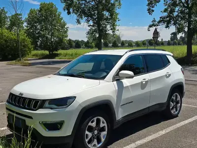 Usata Jeep Compass Limited 140 CV (102 kW) 2018 Bianco SUV