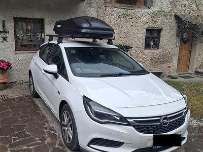 Usado Opel Astra S 106 CV (77 kW) 2016 Blanco Berlina