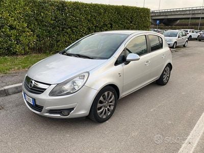 Usata Opel Corsa 2010 Grigio Utilitaria