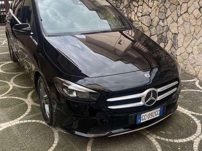 Usata Mercedes B180 Business 116 CV (85 kW) 2020 Monovolume