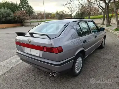 Usata Alfa Romeo 33 88 CV (64 kW) 1993 Berlina