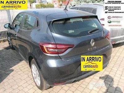 Usata Renault Clio V Business 86 CV (63 kW) 2020 Grigio Berlina