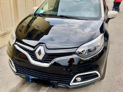 Usata Renault Captur 90 CV (66 kW) 2015 Nero SUV