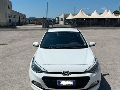 Bianco Usata 2018 Hyundai i20 Classic Berlina | 9000 € (Buon prezzo)