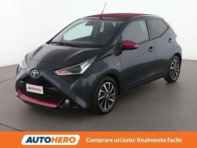 Usata Toyota Aygo X-wave 72 CV (52 kW) 2020 Grigio Utilitaria