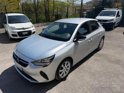Usata Opel Corsa Elegance 75 CV (55 kW) 2023 Grigio metallizzato Utilitaria