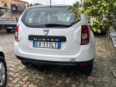 Usata Dacia Duster Ambiance 110 CV (80 kW) 2014 Bianco SUV