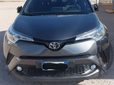 usata Toyota C-HR 1.2t Active 4wd cvt