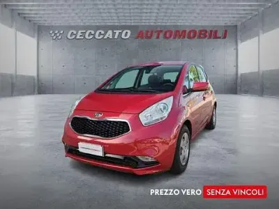 Usata Kia Venga Active 90 CV (66 kW) 2019 Rosso Utilitaria