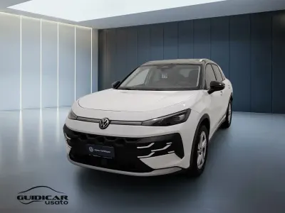 Nuova VW T-Roc Style 150 CV (110 kW) 2026 Bianco SUV