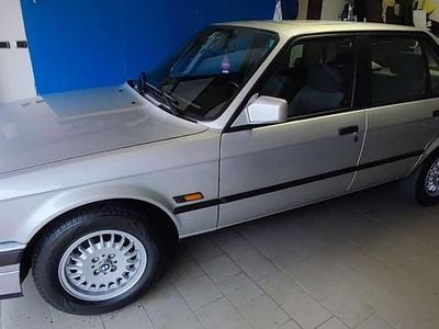 Usata BMW 316 102 CV (75 kW) 1991 Grigio Berlina