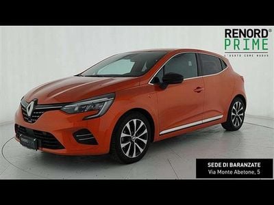 Usata Renault Clio V Techno 94 CV (69 kW) 2023 Arancio Berlina