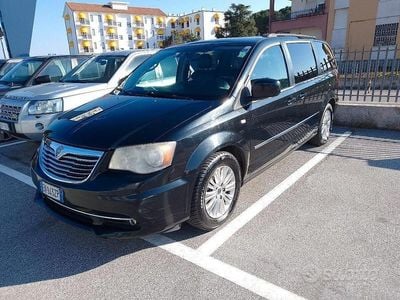 Lancia Voyager
