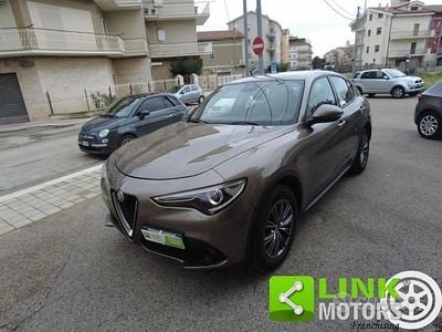 Usata Alfa Romeo Stelvio Business 180 CV (132 kW) 2017 Marrone SUV