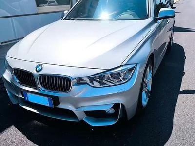 Begagnad BMW 320 Sport Line 184 HK (135 kW) 2013 Sedan