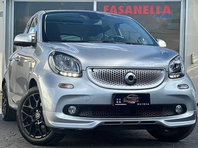 Usata Smart ForFour Superpassion 71 CV (52 kW) 2019 Argento Utilitaria
