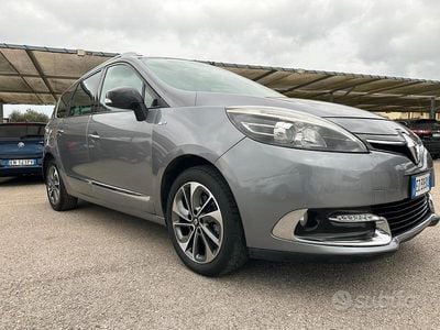 Usata Renault Scénic III 110 CV (80 kW) 2015 Grigio Monovolume