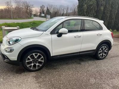Begagnad Fiat 500 Cross 95 HK (69 kW) 2018 Vit Kombi