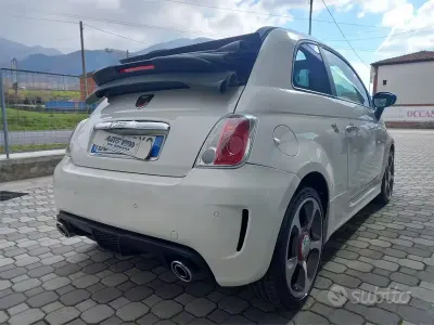Usata Abarth 500C 140 CV (102 kW) 2010 Bianco Cabrio