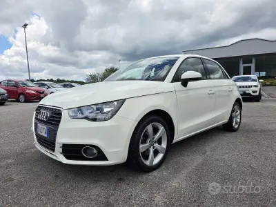 Usata Audi A1 Ambition 90 CV (66 kW) 2012 Bianco Utilitaria