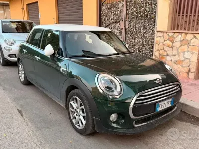 Usata Mini Cooper D 116 CV (85 kW) 2017 Verde Utilitaria