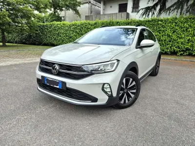 Usata VW Taigo Life 110 CV (80 kW) 2023 Beige SUV