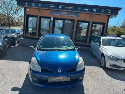 Occasion Renault Clio II Dynamique 75 PK (55 kW) 2007 Blauw Sedan