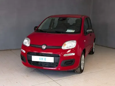 Uusi Fiat Panda Icon 70 HP (51 kW) 2025 Musta Sedan