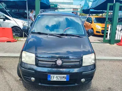 Usata Fiat Panda Dynamic 60 CV (44 kW) 2010 Nero Utilitaria