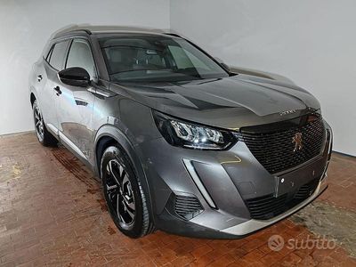 Begagnad Peugeot 2008 Allure 131 HK (96 kW) 2023 Grå SUV