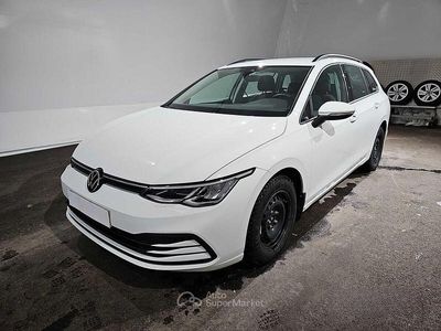 Usata VW Golf VIII 131 CV (96 kW) 2022 Bianco Station wagon