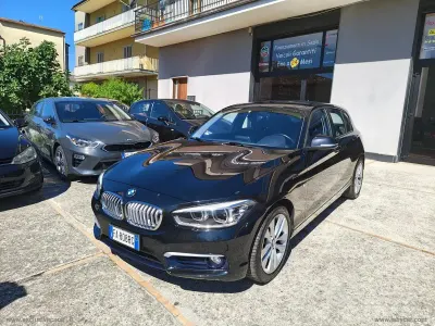Usata BMW 118 Sport Line 136 CV (100 kW) 2015 Nero Utilitaria