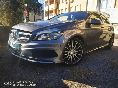 Usata Mercedes A180 Premium 109 CV (80 kW) 2015 Argento Berlina