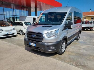Usata Ford Tourneo Trend 130 CV (95 kW) 2020 Grigio Monovolume