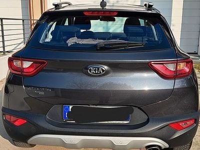 Usata Kia Stonic 100 CV (73 kW) 2019 Grigio SUV