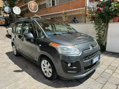 Usado Citroën C3 Picasso Style 92 CV (67 kW) 2014 Gris Monovolumen